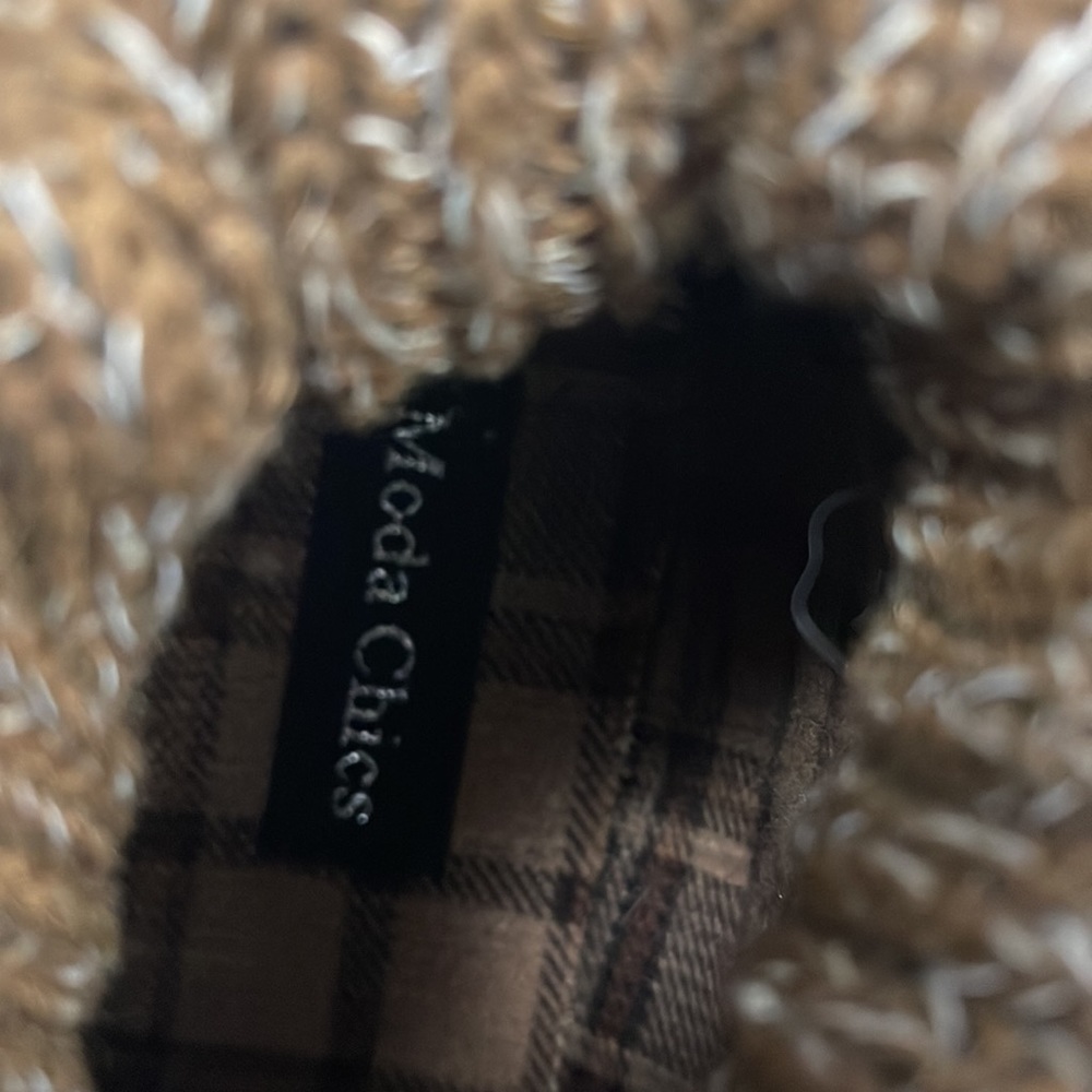 New Moda Chics Boots - Picture 2 of 3